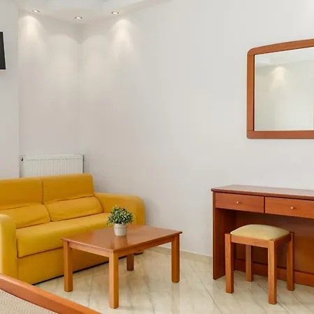 Agyra Seaview By Panel Hospitality